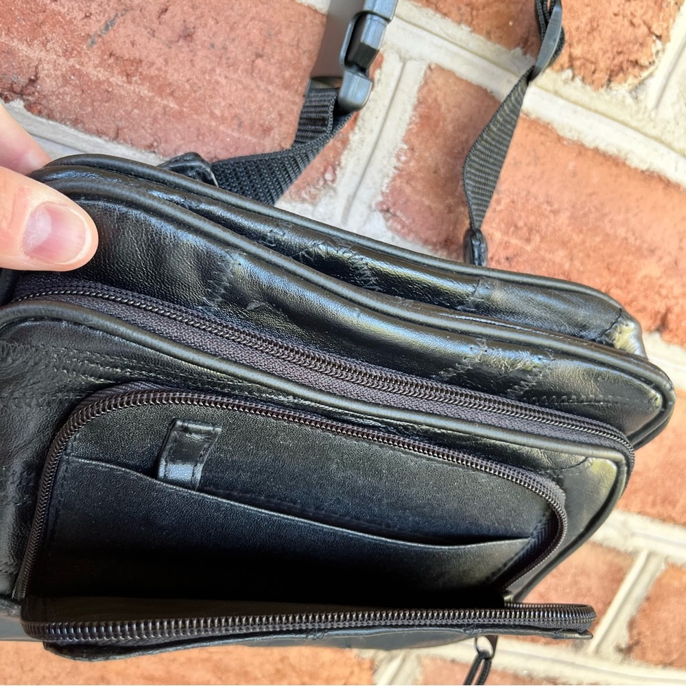 Fanny Pack Waist Bag Genuine Leather for biking, hiking and travel - Picture 6 of 10